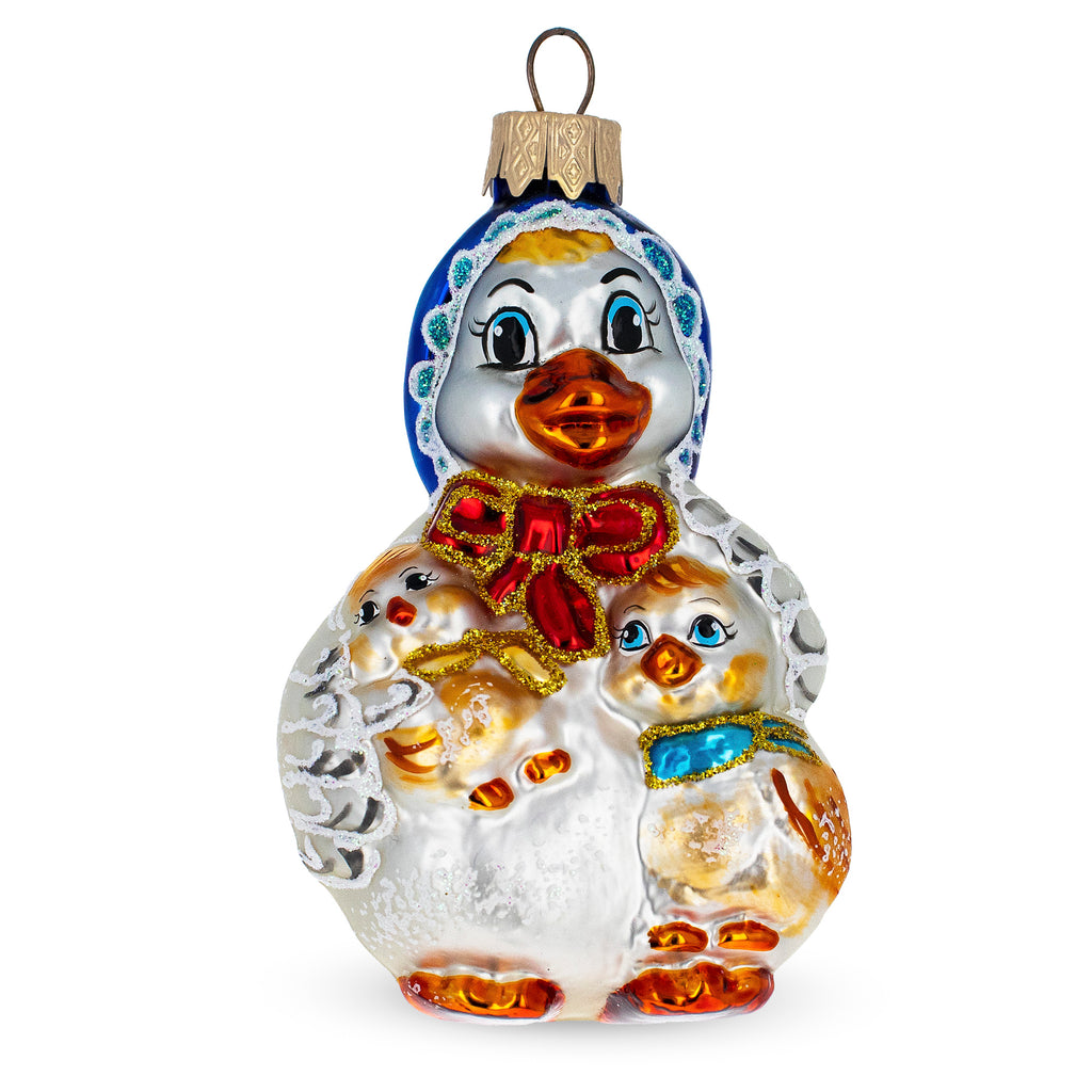 Mother Goose with Ducklings Glass Christmas Ornament in White color Figurine