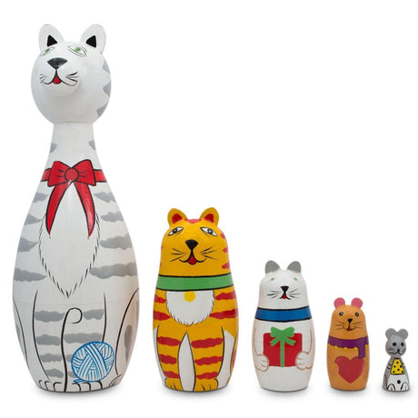 Tabby, Siamese, Maine Coon & Mouse Cats Wooden Nesting Dolls 7 Inches in Multi color,  shape