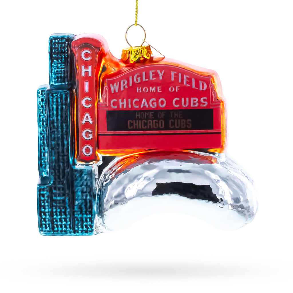 Chicago Travel Attractions Glass Christmas Ornament in Multi color Figurine