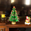 Árbol de Navidad tradicional de madera para mesa, incluye 32 adornos navideños en miniatura de estilo alemán, 12,5 pulgadas de alto