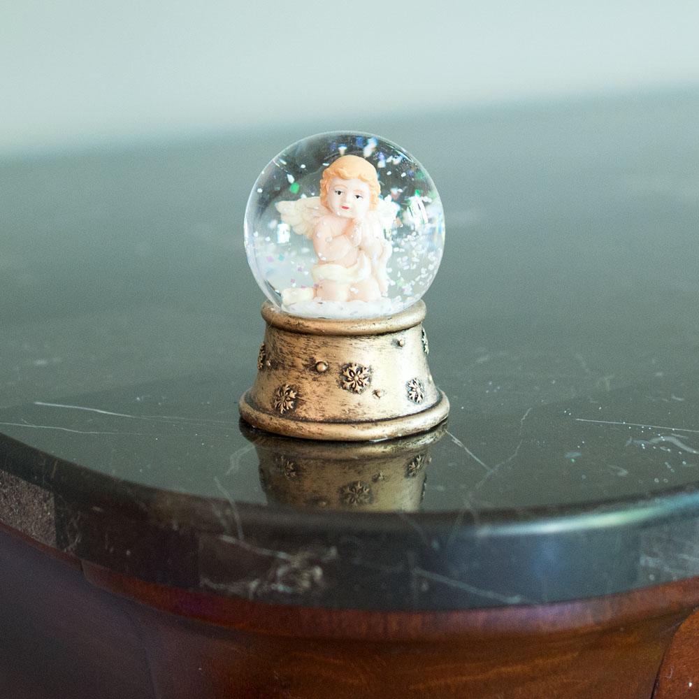 Divine Harmony: Golden Angel Miniature Water Snow Globe