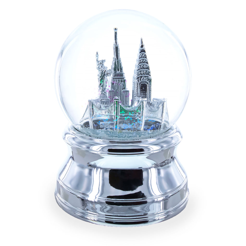 New York City Skyline with Silver Base Water Snow Globe in Silver color Round