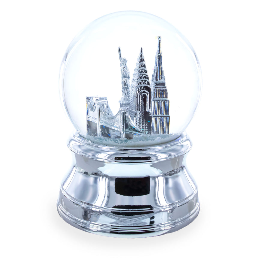 New York City Skyline with Silver Base Water Snow Globe , dimensions in inches: 4.8 x 3.4 x 3.4