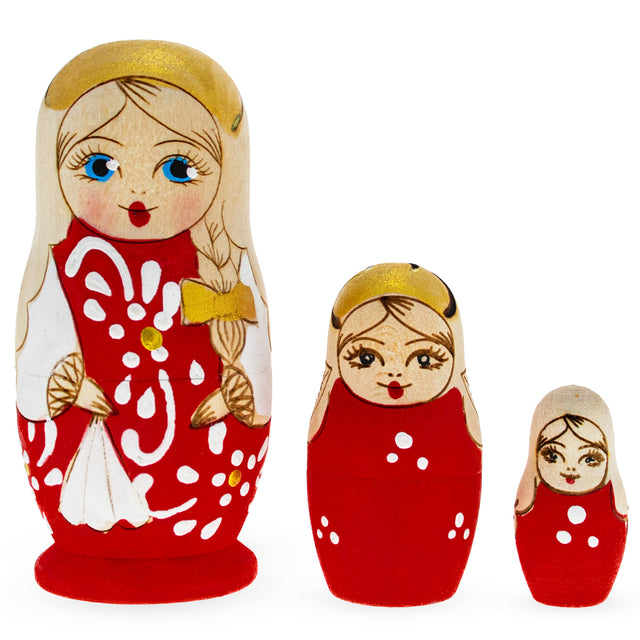 Set of 3 Red Woodburning Style  Wooden Nesting Dolls in Red color,  shape