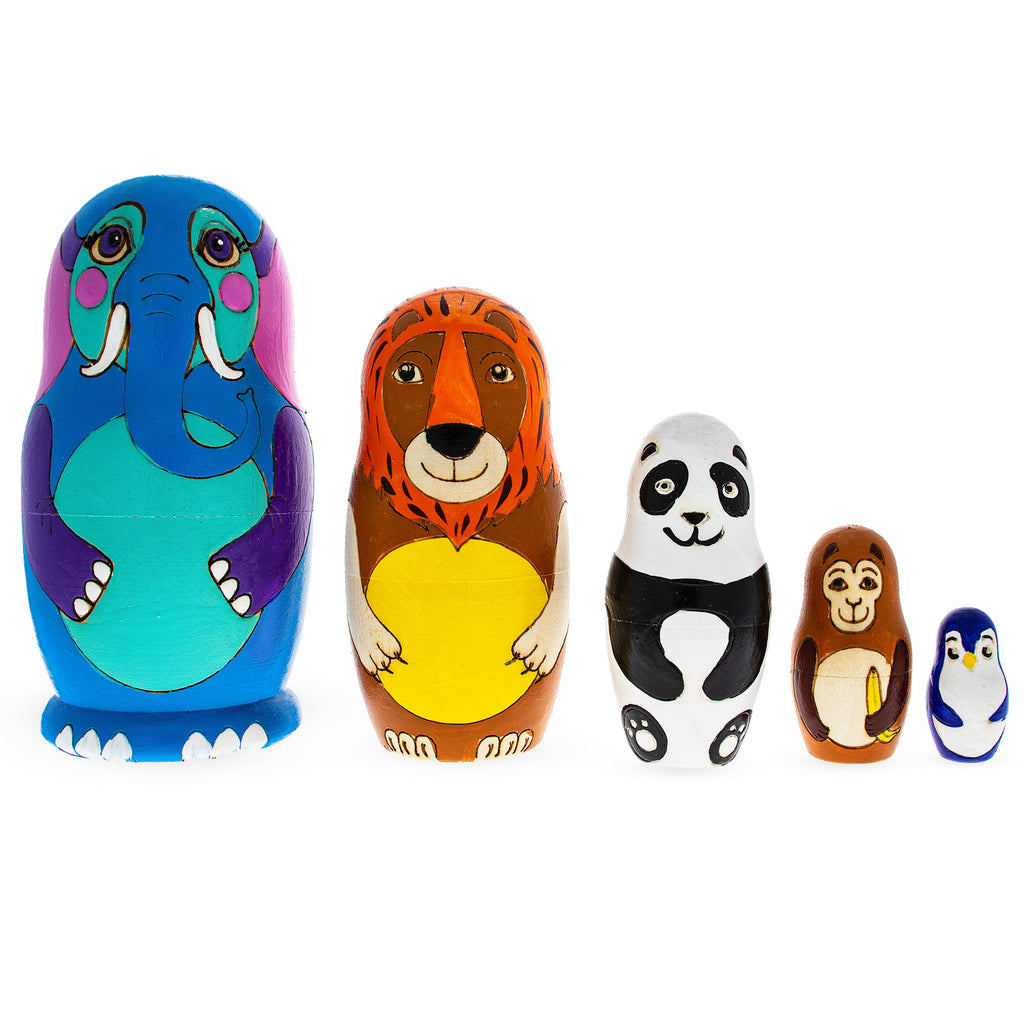 Set of 5 Zoo Animals Wooden Nesting Figurines in Multi color