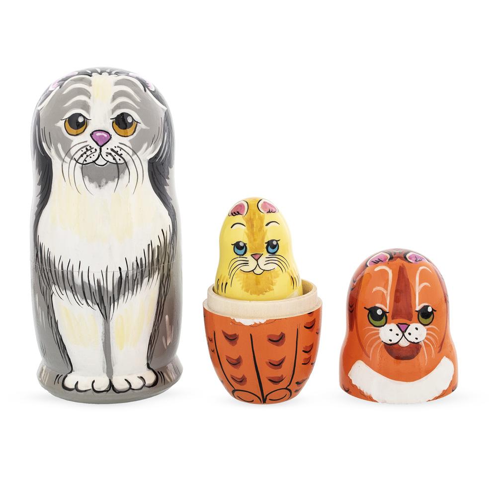 Set of 5 Cats Family Wooden Nesting Dolls 6 InchesUkraine ,dimensions in inches: 6 x 3 x 3