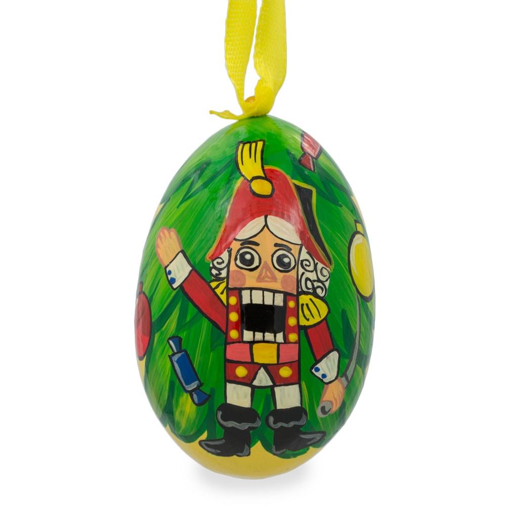 Nutcracker Wooden Christmas Ornament in Green color Oval