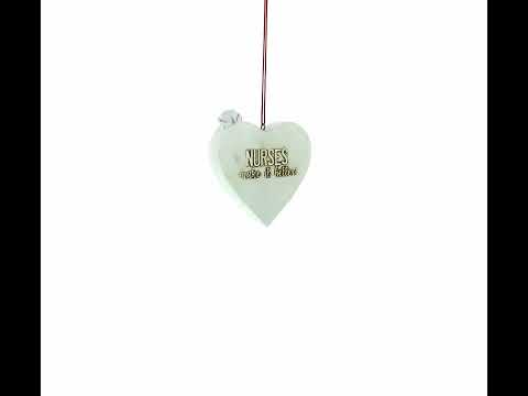Adorno navideño de resina con forma de corazón y herramientas médicas de la mejor enfermera del mundo