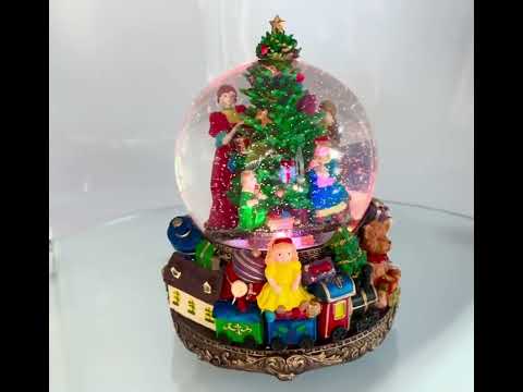 Bola de nieve musical con agua y luces LED para decorar el árbol de niños
