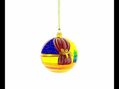 Adorno navideño de bola de cristal de Cascanueces y Clara de 4 pulgadas