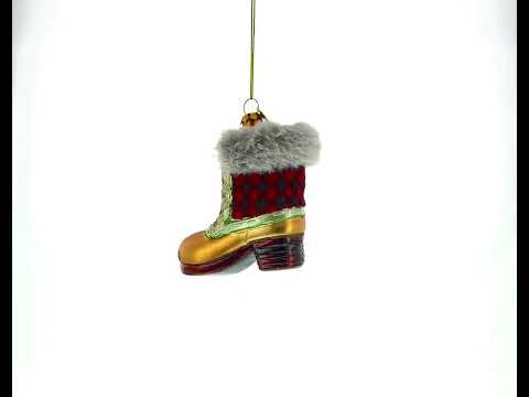 Winterlicher Weihnachtsschmuck aus Glas: Pelzstiefel aus Glas