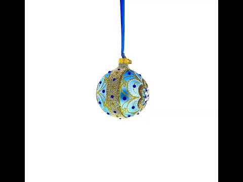 Adorno navideño de filigrana barroca con piedras preciosas sobre bola de cristal azul de 8,25 cm