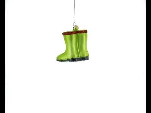 Weihnachtsschmuck aus Glas in Form grüner Gummistiefel