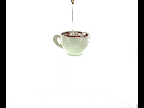 Weihnachtsschmuck aus Glas: Tasse für heiße Schokolade