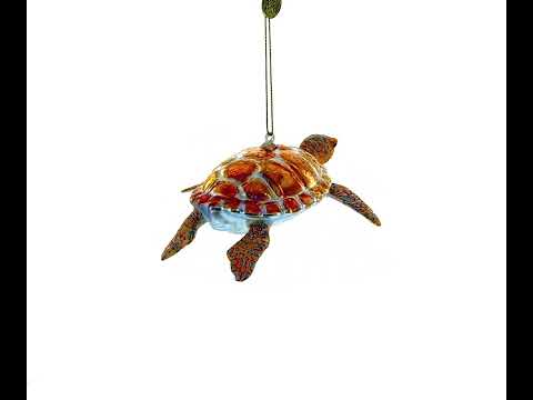 Glitzernder Weihnachtsschmuck aus Schildkrötenglas