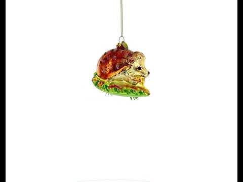 Igel auf Gras – Christbaumschmuck aus Glas