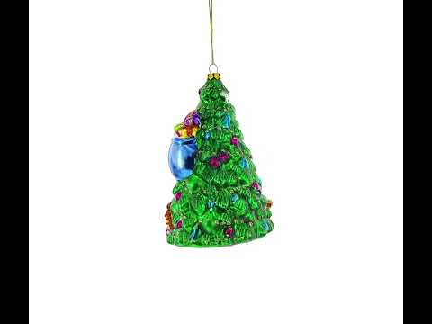 Weihnachtsmann mit Weihnachtsbaum und Geschenken – Glasornament