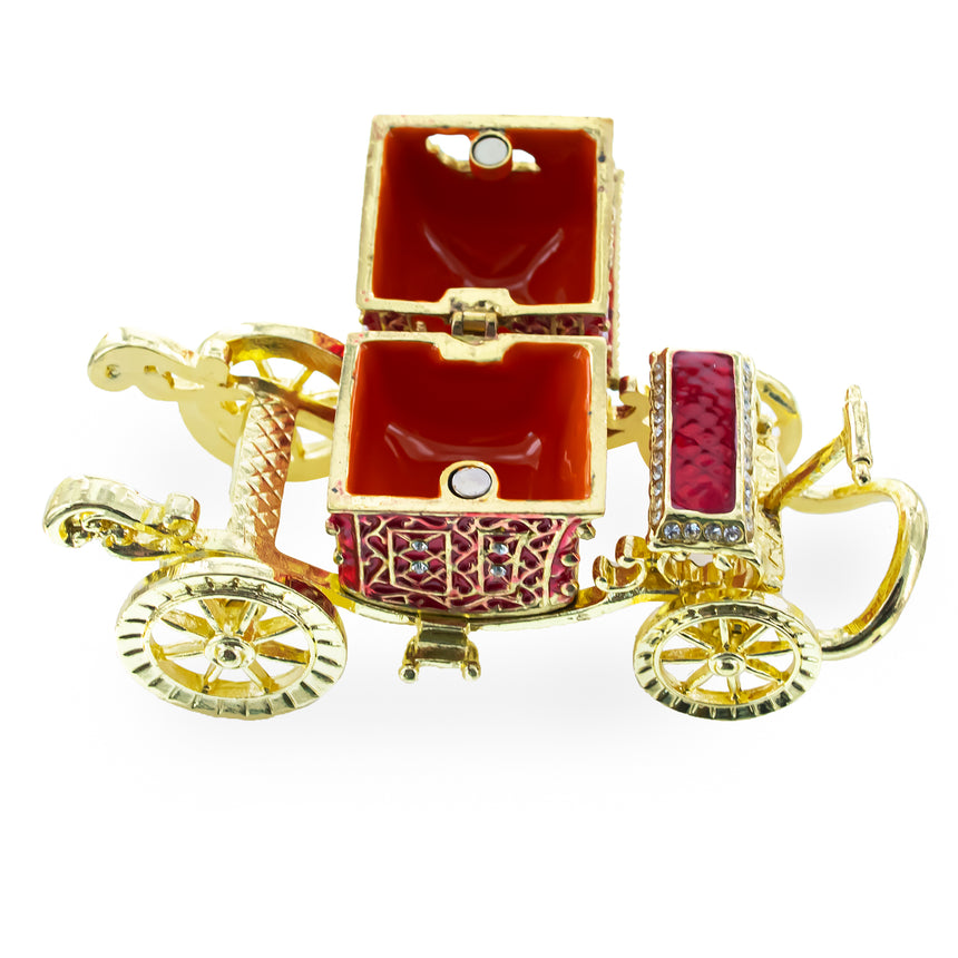 Coronation Coach Jewelry Trinket Box Figurine , dimensions in inches: 4.4 x 2.8 x 4.41