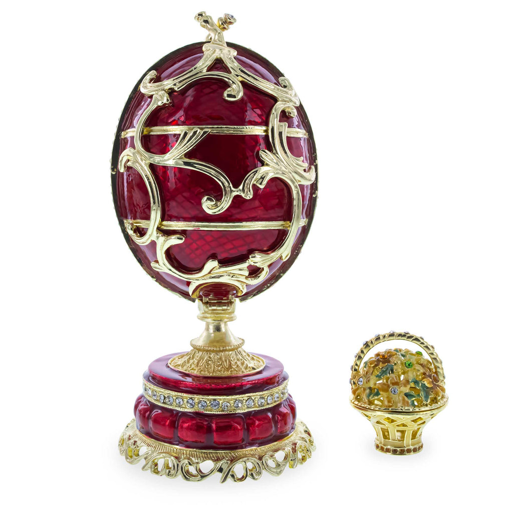 1899–1903 Spring Flowers Royal Imperial Easter EggCzech Republic , dimensions in inches: 6.35 x 2.75 x 2.75
