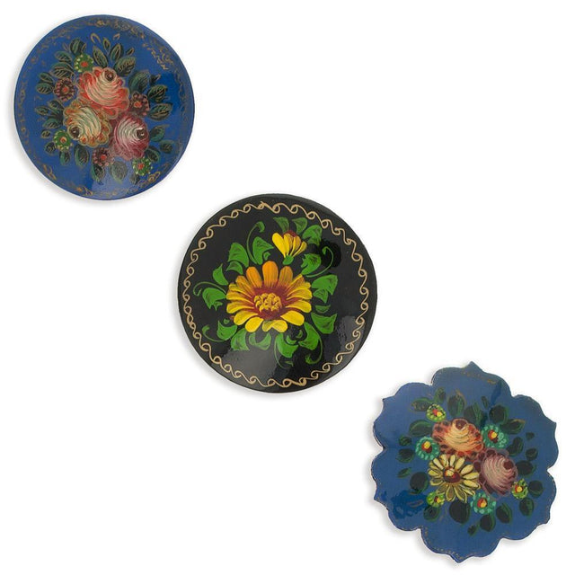 Set of 3 Wooden Black and Blue Hand Painted Round Flower Brooches 2 Inches in Blue color, Round shape