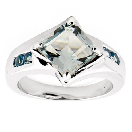 Preciada Sky-Blue Topaz Sterling Silver Ring (Size 7) in Silver color