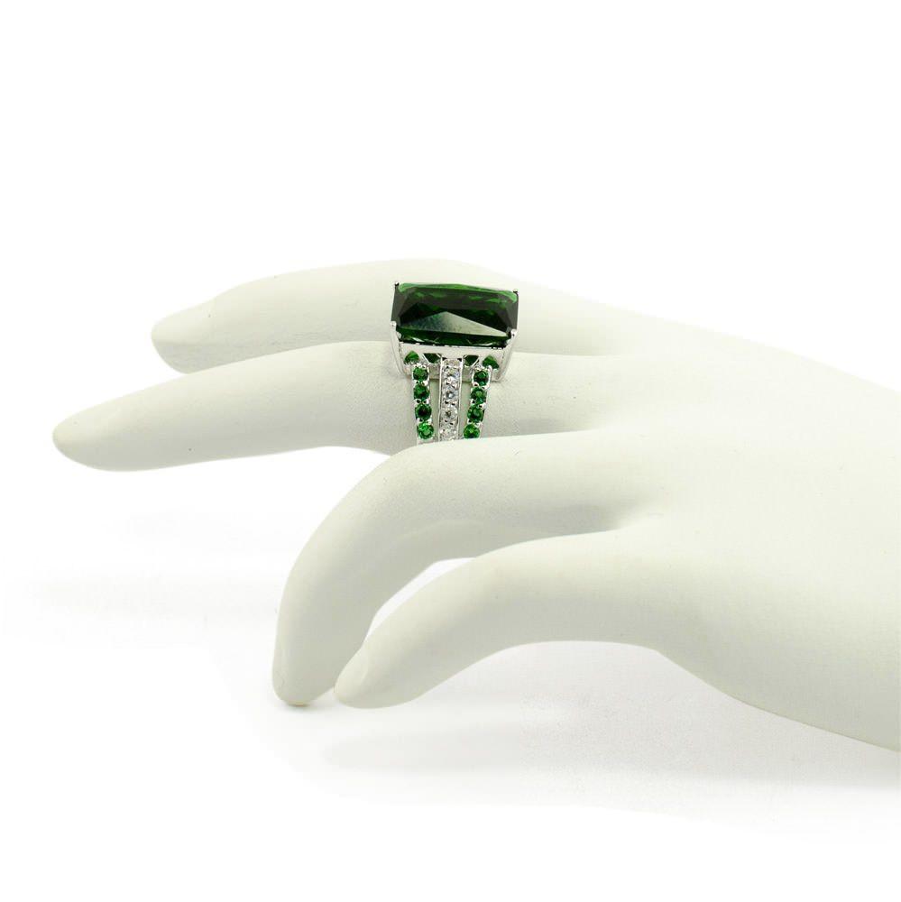 Green CZ Sterling Silver Ring (Size 6) , dimensions in inches: 0.9 x  x